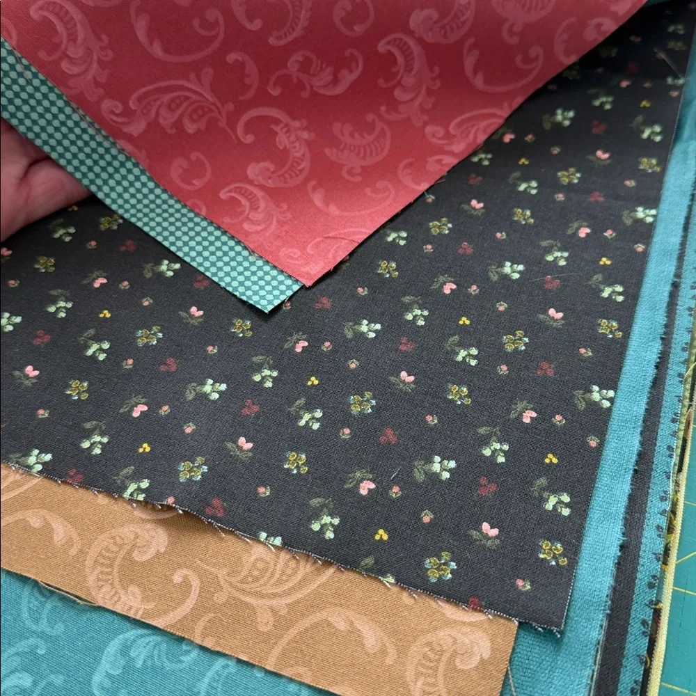 NWT….15 Connecting Threads Fat Quarters; Belle Fleurs Sampler. - Picture 2 of 12